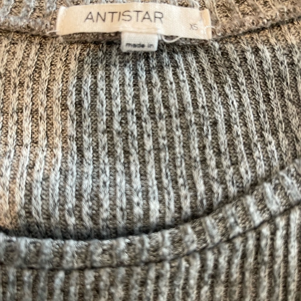 Antistar Gray Ribbed Top -Size Extra Small - Picture 3 of 11